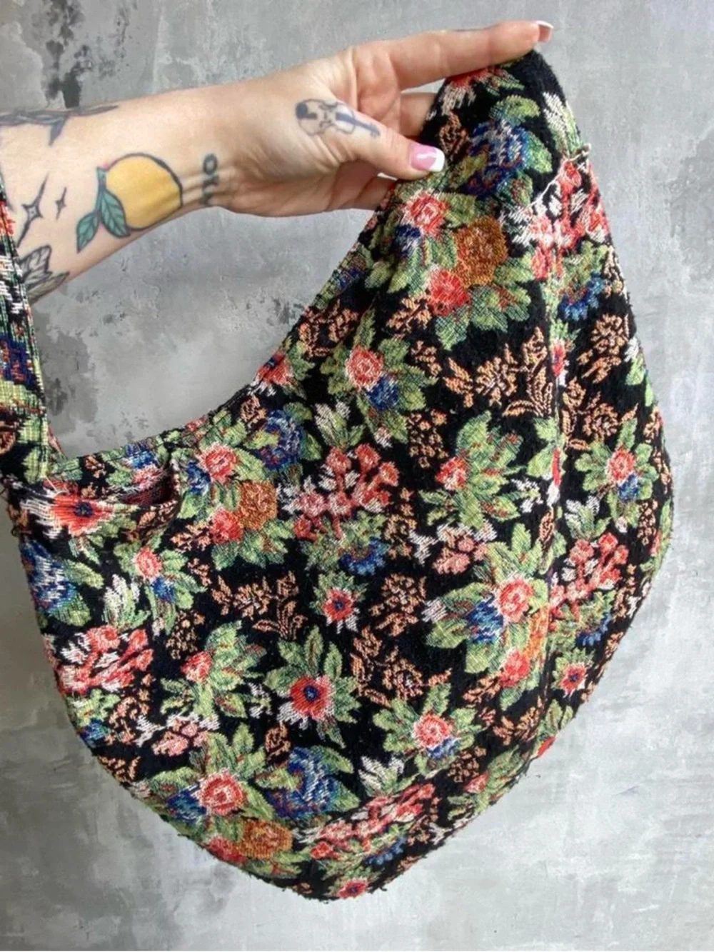 90s Grandmacore Floral Tapestry Bag